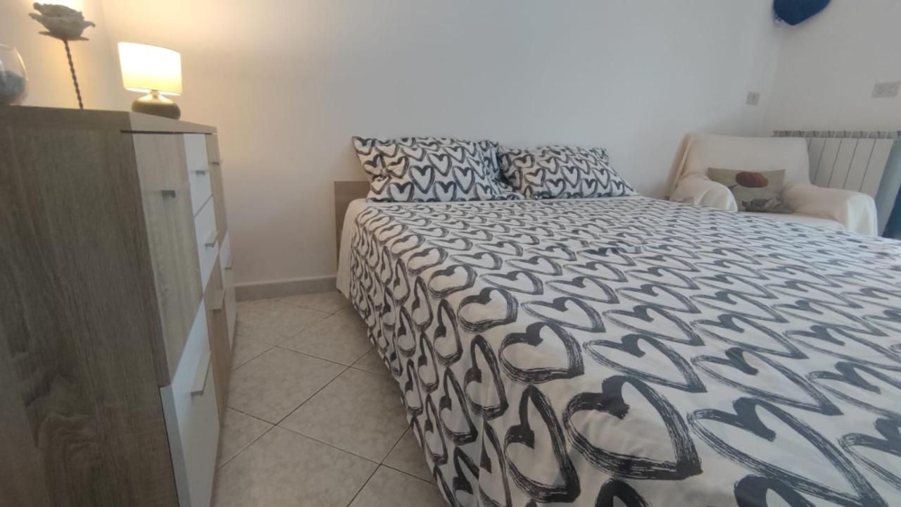 Rosi Room Giucano المظهر الخارجي الصورة